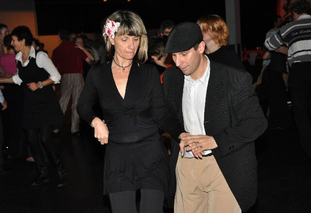min 2008 11 08 fous swing 282